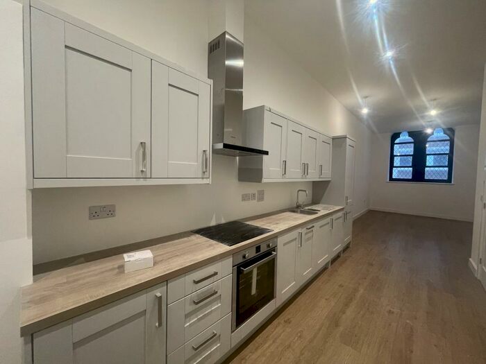 3 Bedroom Apartment To Rent In Green Lane, Derby, DE1