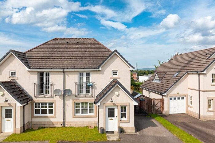 3 Bedroom Semi-Detached House For Sale In Woodgrove Drive, Inverness, IV2