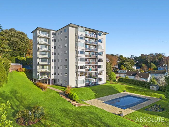 2 Bedroom Flat For Sale In Lower Warberry Road, Torquay, TQ1