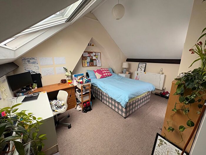 8 Bedroom Property To Rent In Beauley Road, Bristol, BS3