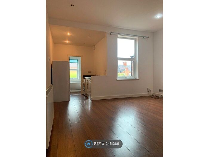 1 Bedroom Flat To Rent In Timber Street, Wigston, LE18