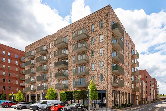 1 Bedroom Flat For Sale In "One Bedroom Apartment" At Station Approach, South Oxhey, WD19