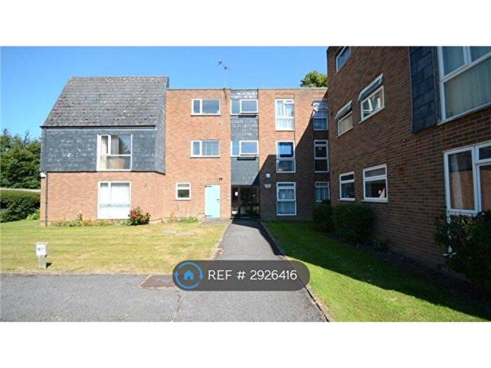 2 Bedroom Flat To Rent In Terrent Court, Windsor, SL4