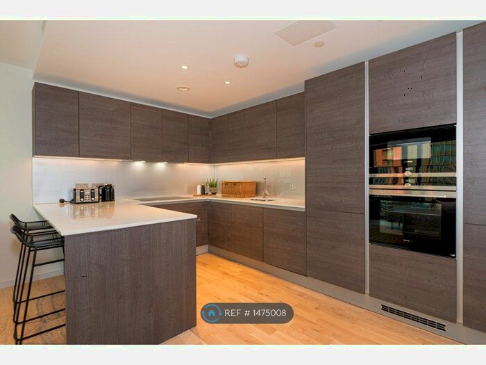 3 Bedroom Flat To Rent In Camley Street, London, N1C