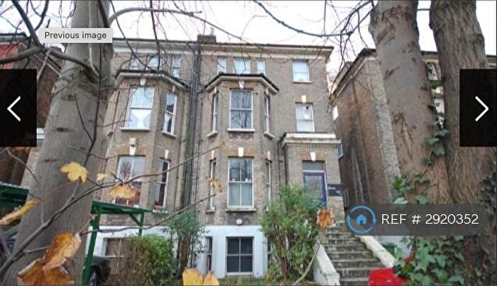 1 Bedroom Flat To Rent In Lee High Road, London, SE12