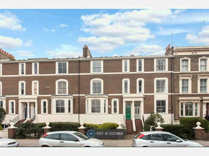 1 Bedroom Flat To Rent In Palmerston Court, London, E3