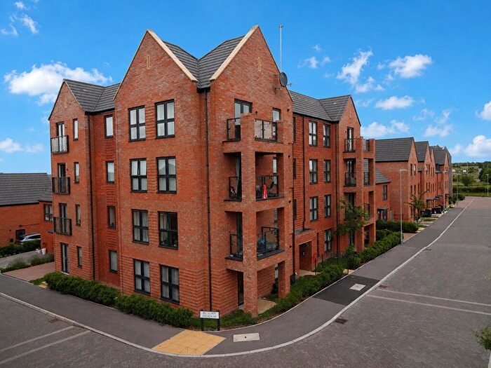 2 Bedroom Apartment For Sale In Betony Meadow, Houghton Regis, Dunstable, Bedfordshire, LU5
