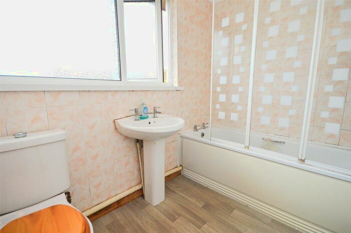 3 Bedroom End Of Terrace House For Sale In Christie Close, East Swindon, SN3