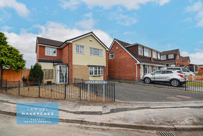 4 Bedroom Detached House For Sale In Pelican Close, Crewe, Cheshire, CW1