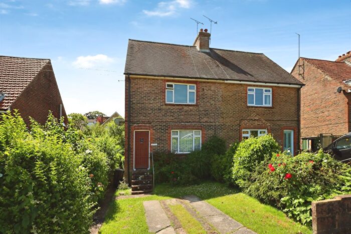 2 Bedroom Semi-Detached House For Sale In Middle Way, Lewes, BN7