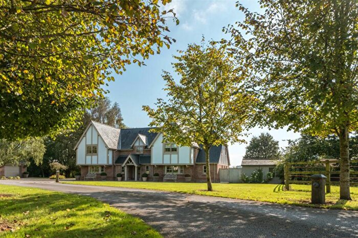 5 Bedroom Detached House For Sale In An Immaculately Presented And Individually Designed Detached Family Home In Tiverton, Tarporley, CW6