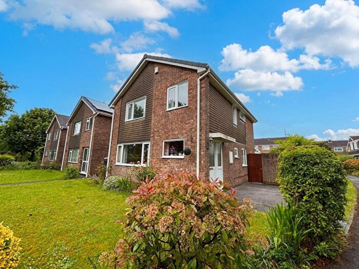 4 Bedroom Detached House For Sale In St. James Close, Thornbury, BS35