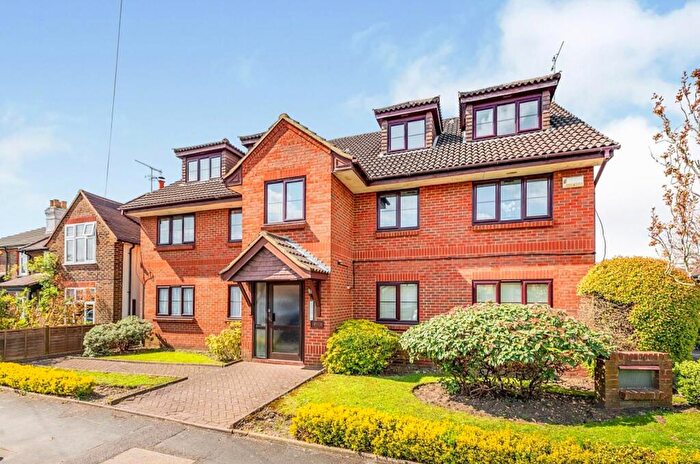 1 Bedroom Apartment To Rent In Albury Road, Merstham, Redhill, RH1