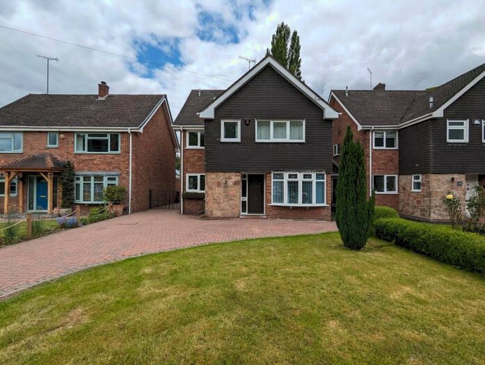 4 Bedroom Detached House For Sale In Main Street, Walton-on-Trent, Swadlincote, Derbyshire, DE12