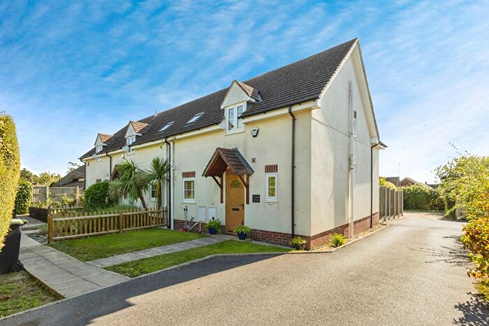 3 Bedroom End Of Terrace House For Sale In Huntick Road, Lytchett Matravers, Poole, Dorset, BH16