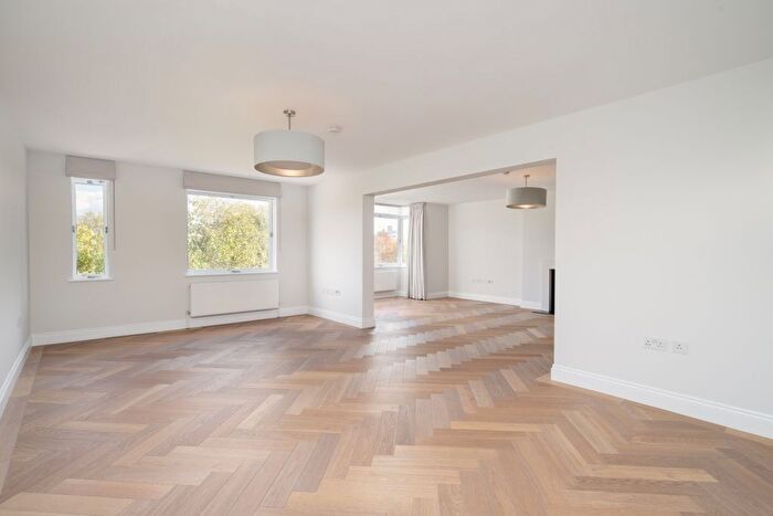 2 Bedroom Flat To Rent In Sloane Street, London, SW1X