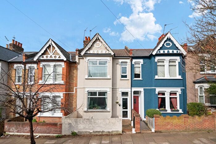 4 Bedroom Terraced House For Sale In Laurel Gardens, London, W7