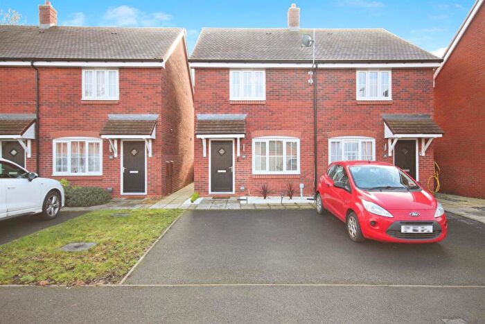 2 Bedroom Semi Detached House For Sale In Pattle Close, Lighthorne Heath, Leamington Spa, CV33