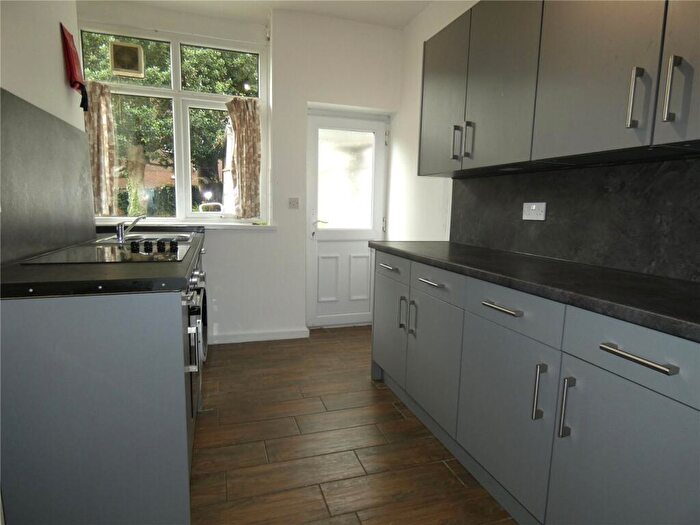 4 Bedroom Semi-Detached House To Rent In Farrar Road, Bangor, Gwynedd, LL57