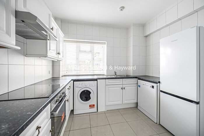 3 Bedroom Flat To Rent In Adelaide Road, Swiss Cottage, London, NW3