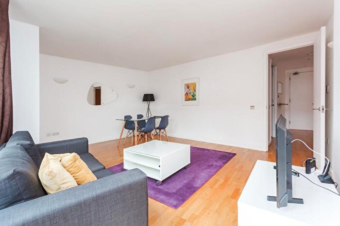 1 Bedroom Apartment To Rent In Fairmont Avenue, London, E14