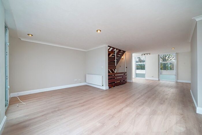 4 Bedroom Terraced House For Sale In Elliott Square, Primrose Hill, NW3