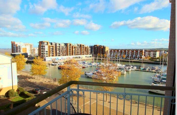 2 Bedroom Apartment To Rent In Waters Edge, Portishead, BS20