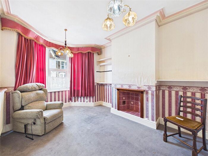 3 Bedroom Terraced House For Sale In Prospect Avenue, Kingswood, Bristol, BS15