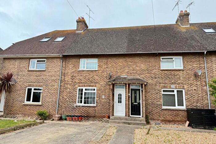 2 Bedroom Cottage For Sale In Limbrick Lane, Goring By Sea, West Sussex, BN12