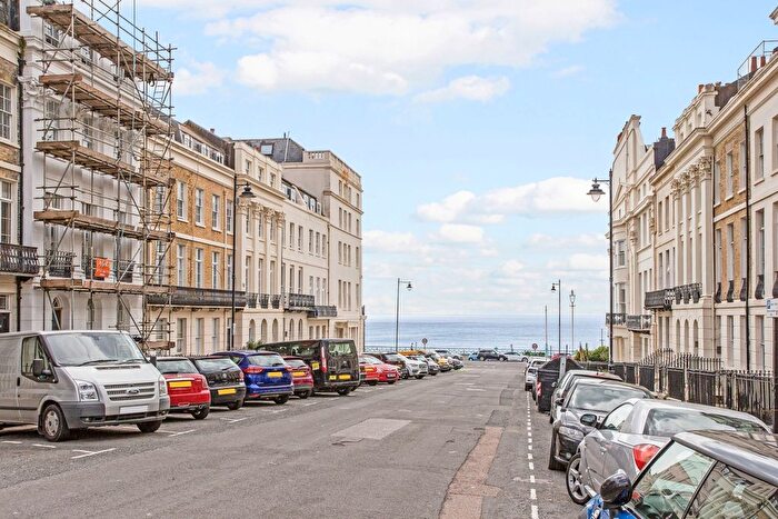 2 Bedroom Flat To Rent In Portland Place, Brighton, BN2