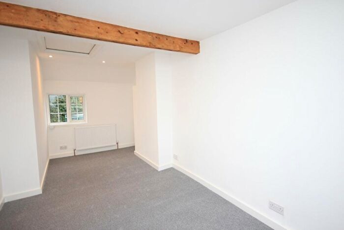 1 Bedroom Cottage To Rent In Dunstable Road, Flitwick, MK45