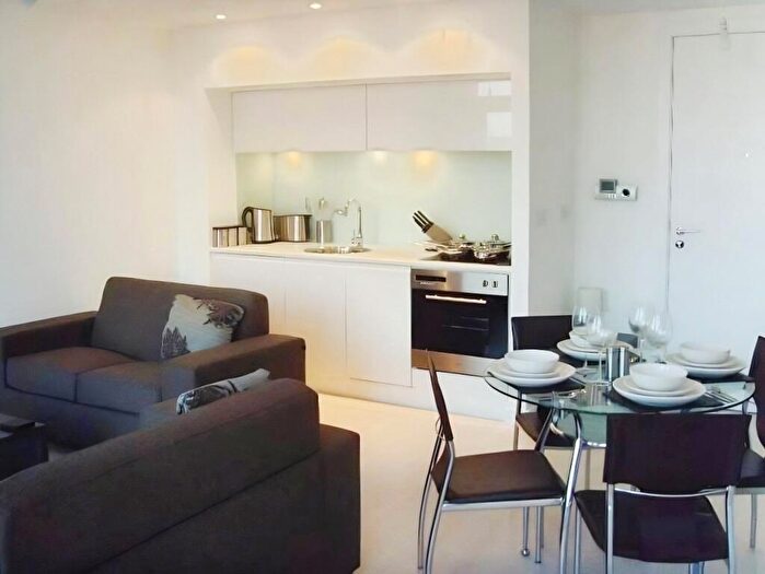 1 Bedroom Flat To Rent In Manor Mills, Ingram Street, Leeds, West Yorkshire, LS11
