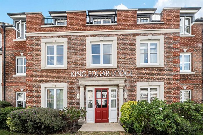 1 Bedroom Retirement Property To Rent In King Edgar Lodge, Ringwood, BH24