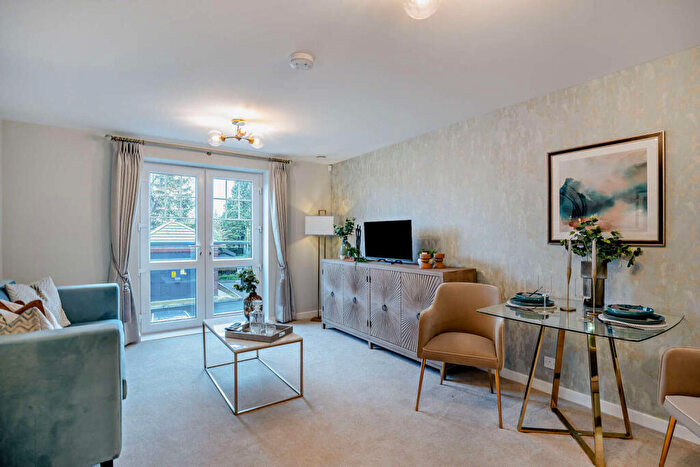 2 Bedroom Retirement Property To Rent In Hooton Road, Willaston, Cheshire, CH64