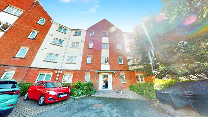 2 Bedroom Flat To Rent In Jim Driscoll Way, Cardiff Bay, Cardiff, CF11