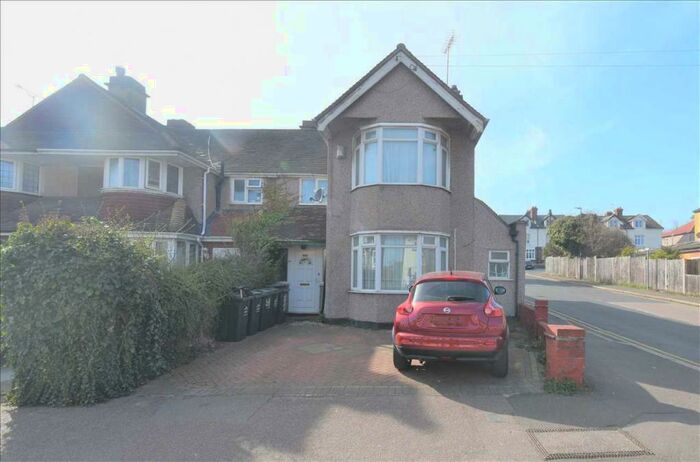 1 Bedroom Apartment To Rent In Highfield Road, Dartford, DA1