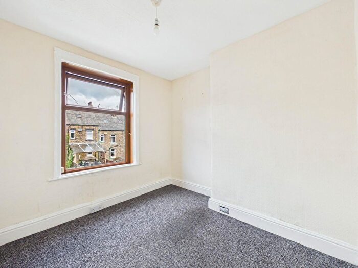 4 Bedroom Property To Rent In Norwood Avenue, Shipley, BD18