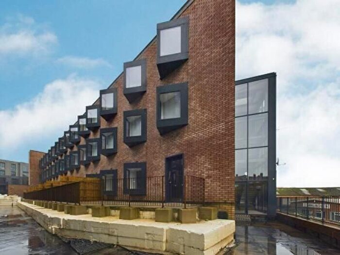 Studio To Rent In Leigh Street, High Wycombe, HP11