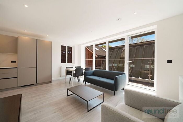 2 Bedroom Flat To Rent In Church Road, Hendon, NW4