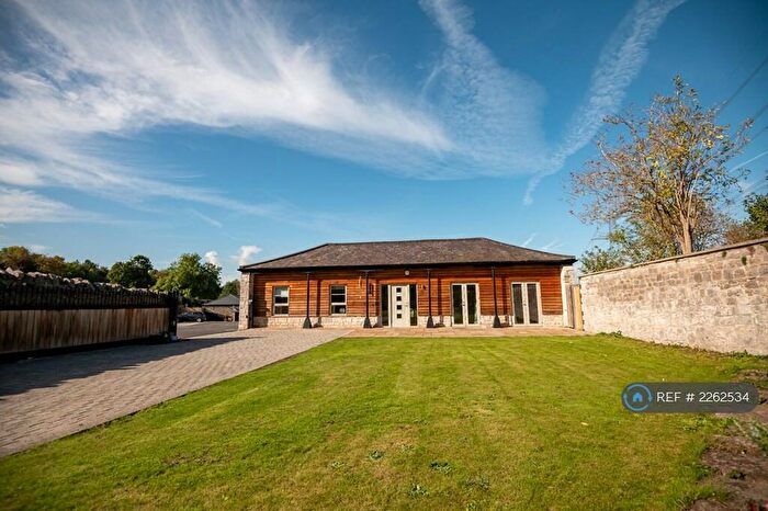 4 Bedroom Detached House To Rent In Fernhill Court, Almondsbury, Bristol, BS32