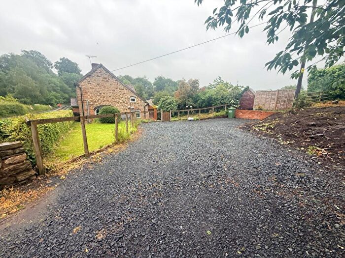 2 Bedroom Cottage For Sale In Crown Cottages, , Hopton Wafers, Kidderminster, Worcestershire, DY14
