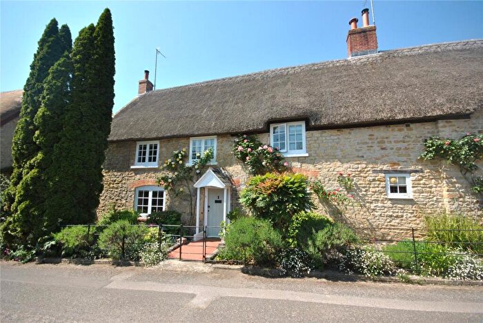 3 Bedroom End Of Terrace House For Sale In North Street, Bradford Abbas, Sherborne, Dorset, DT9