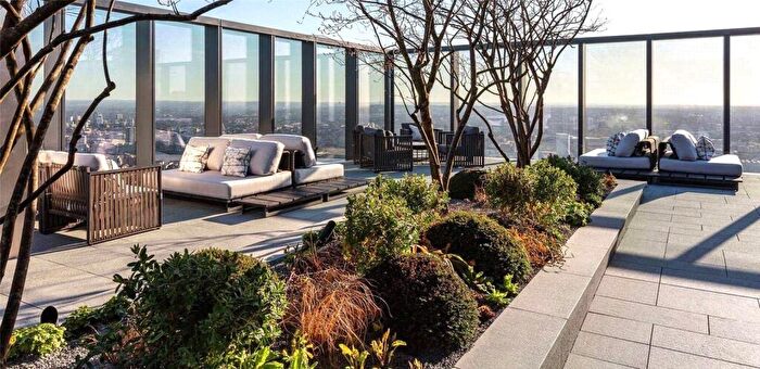 2 Bedroom Apartment To Rent In Hampton Building, South Quay Plaza, London, E14