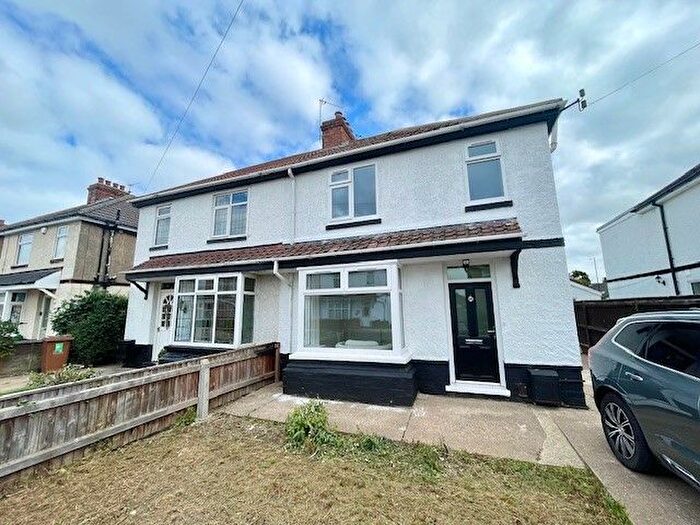 3 Bedroom Property To Rent In Claremont Road, Grimsby, DN32