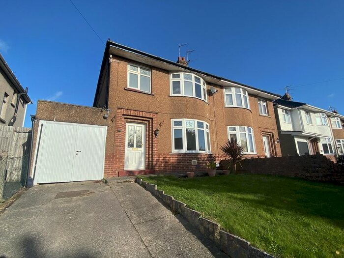 3 Bedroom Semi-Detached House To Rent In Fairfield Road, Bridgend, Bridgend County., CF31