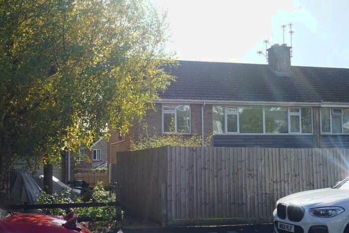 2 Bedroom Flat To Rent In Northover Road, Bristol, BS9