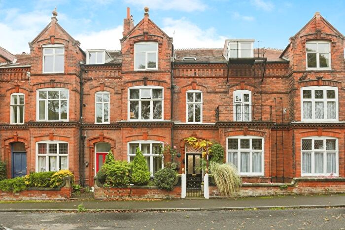 6 Bedroom Terraced House For Sale In Granville Square, Scarborough, YO11