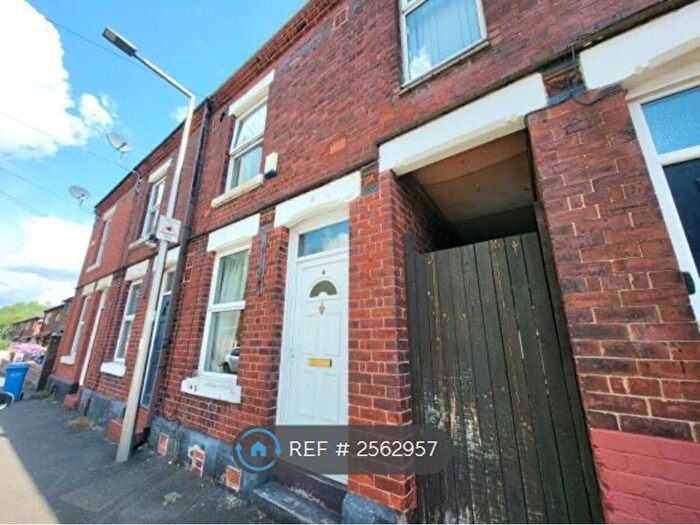 2 Bedroom Terraced House To Rent In Churchill Street, Stockport, SK4