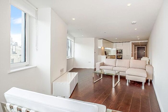 2 Bedroom Flat To Rent In Eagle Point, City Road, London, EC1V