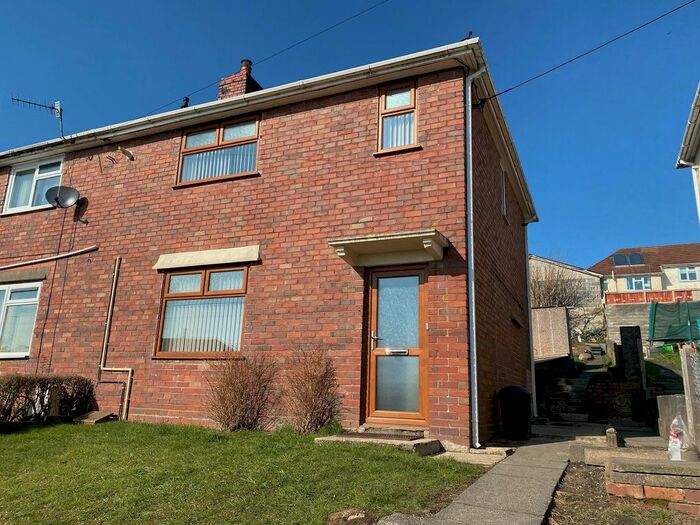 3 Bedroom Semi-Detached House To Rent In Tanycoed Road, Clydach, Swansea, City And County Of Swansea., SA6